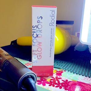 Soft Focus Glow Drops